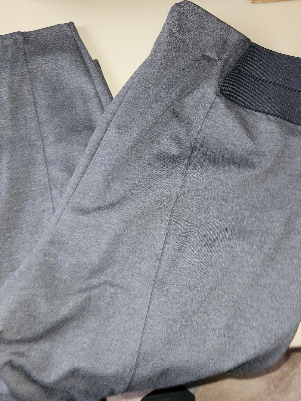 NWT - Lane Bryant, Grey & Black Leggings. Size 28. - Picture 2 of 8